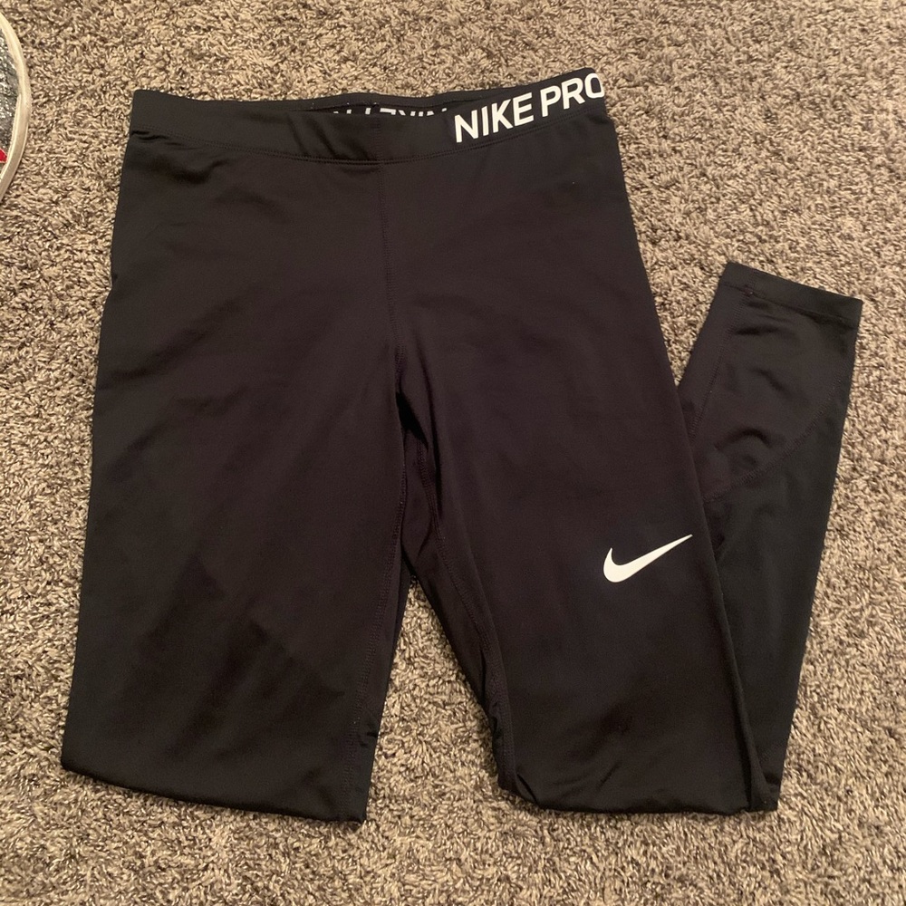 Nike Pro leggings